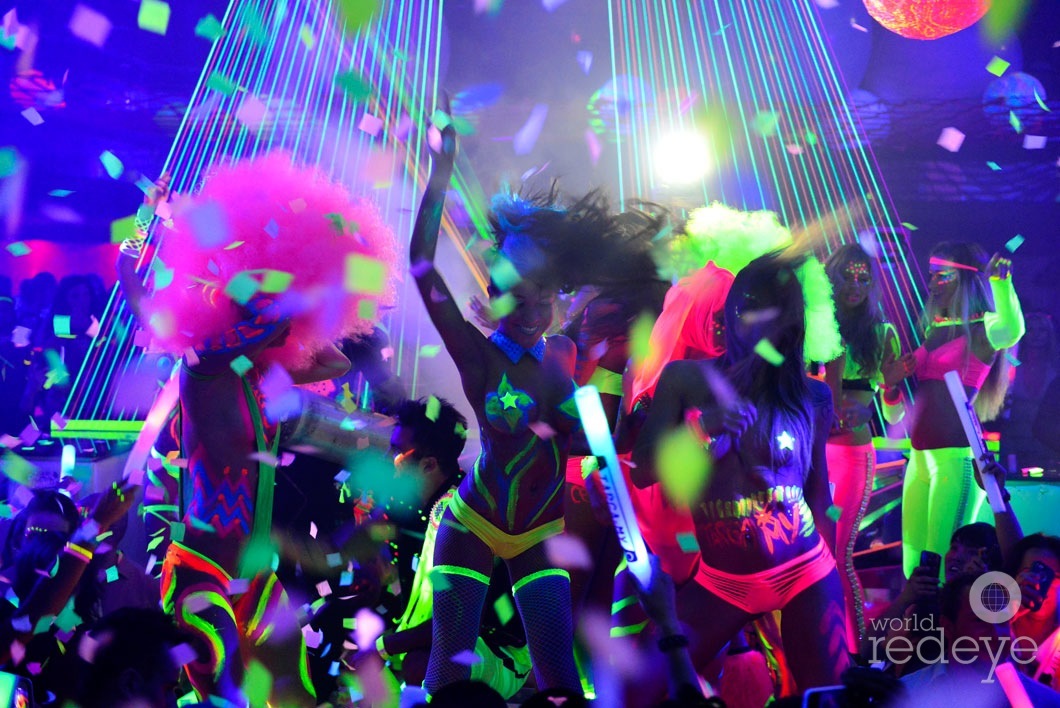 Glow Night