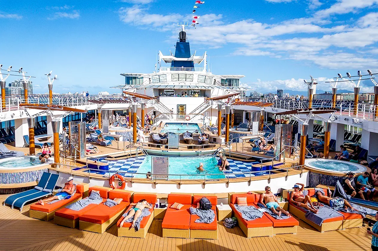 Celebrity Summit - Pool Deck